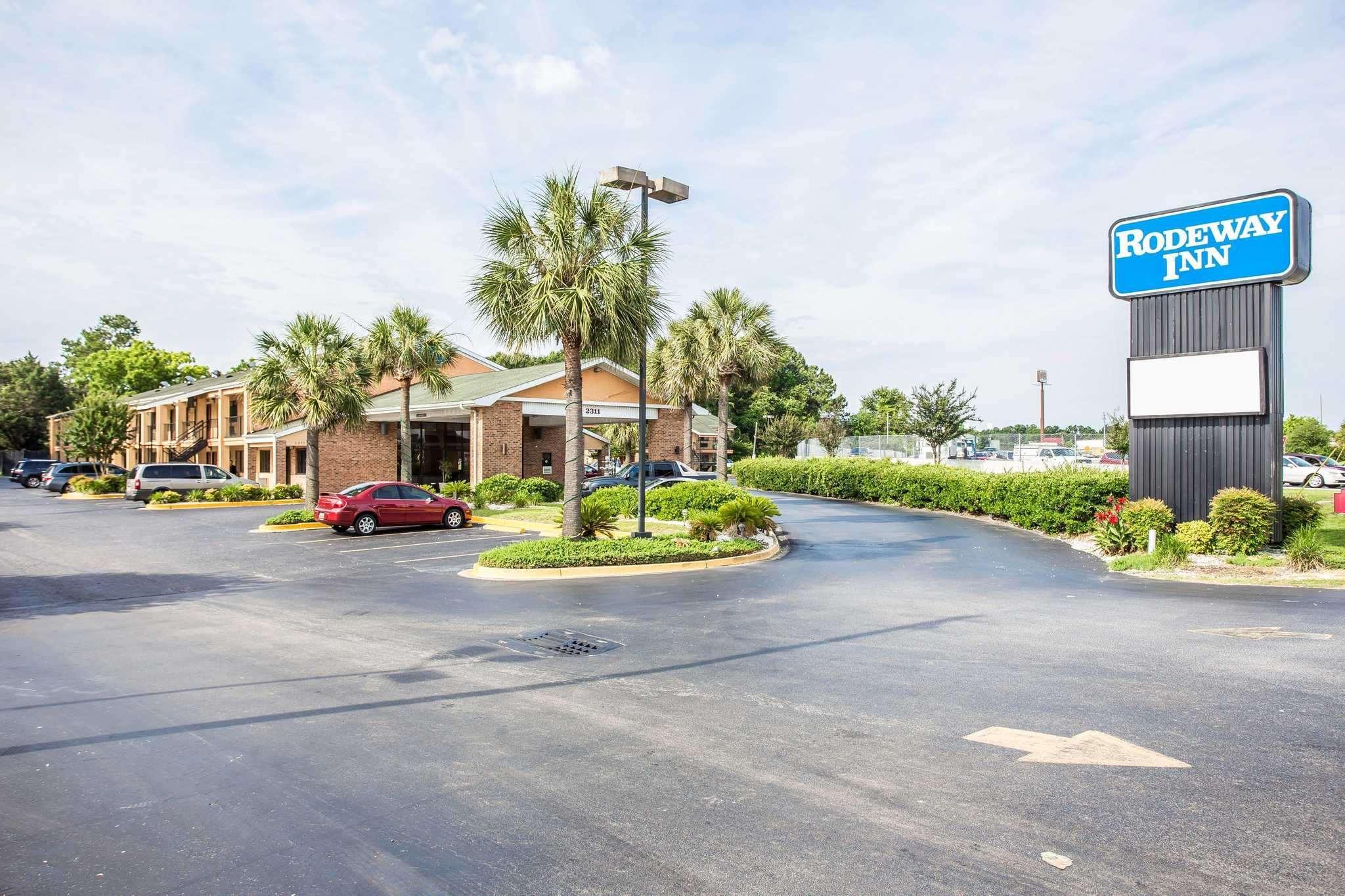 Rodeway Inn North Charleston - Ashley Phosphate Экстерьер фото