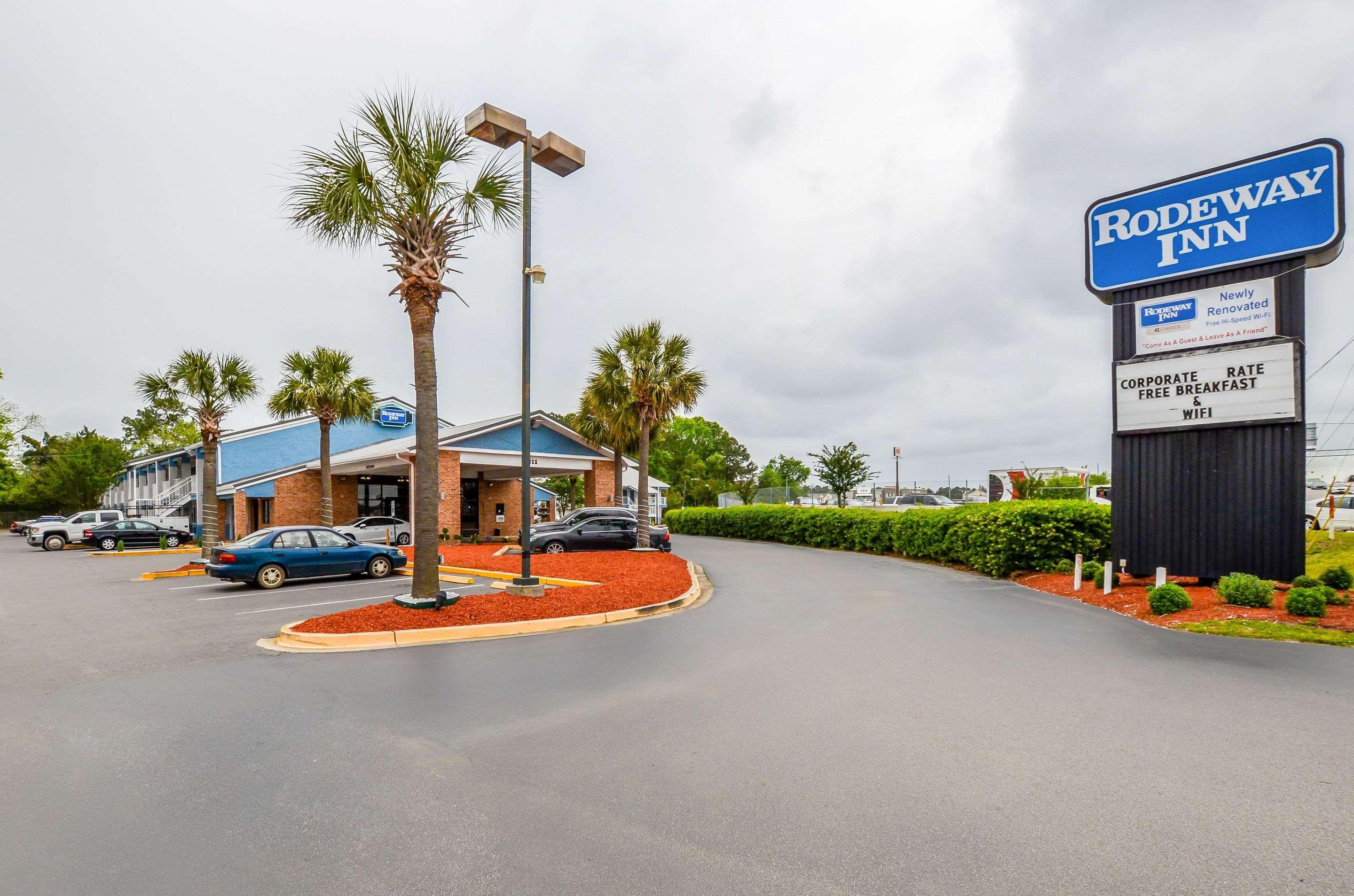Rodeway Inn North Charleston - Ashley Phosphate Экстерьер фото