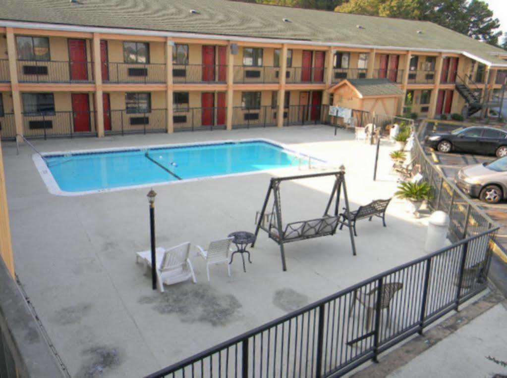 Rodeway Inn North Charleston - Ashley Phosphate Экстерьер фото